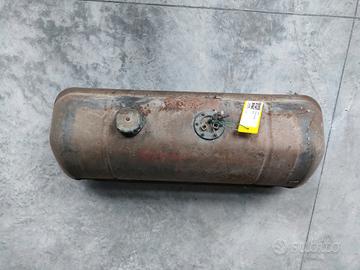 Serbatoio carburante Fiat 500 L del 1969