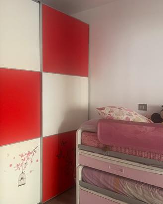 Cameretta con poltrona simil divano