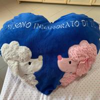 Peluche a forma di cuore