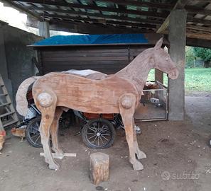 cavallo in legno