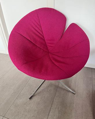 Poltrona con pouf  by Desiree 