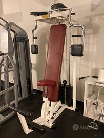 Pectoral Machine Technogym