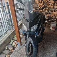 Yamaha xmax 250cc