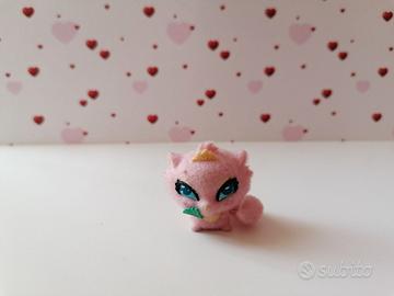 Winx Love&Pet personaggio Rosa n°21 da collezione