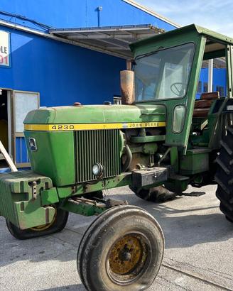 John Deere 4230 con idroguida