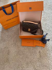 Borsa Louis Vuitton Metis originale con scontrino 
