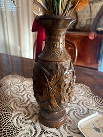 Vaso in legno