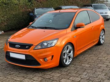 Focus st 2.5 225 cv