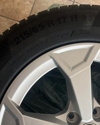 Cerchi e gomme oroginali audi q3