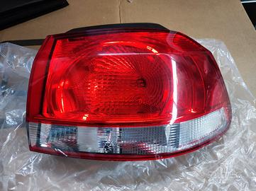 Faro posteriore destro Golf 6