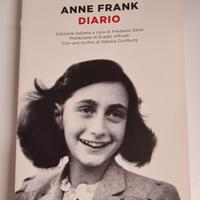 Libro " Diario di Anna Frank"