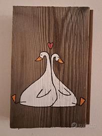 Piccolo quadro in legno recuperato con due oche