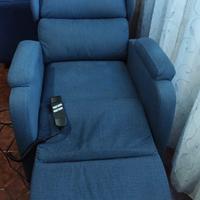 Poltrona elettrica reclinabile e alzapersona