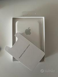 Apple MagSafe battery pack