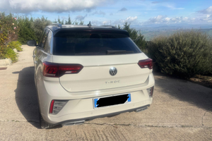 VOLKSWAGEN T-Roc R-Line TDI