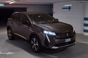 Peugeot 3008 ALLURE HDI 130cv automatica 