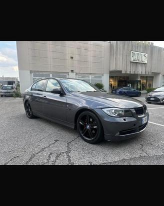 Bmw e90 320i  benz-gpl