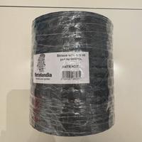 Striscia schermante per recinzioni