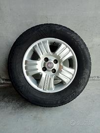 Cerchi in lega fiat strada adventure