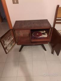 mobiletto con lettore 33 giri