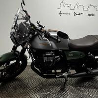 Moto Guzzi V7 Stone Centenario