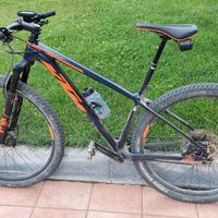 MTB front in carbonio