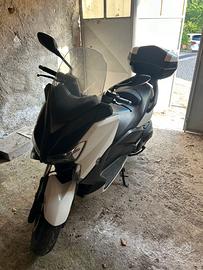 Xmax 400 abs 2015
