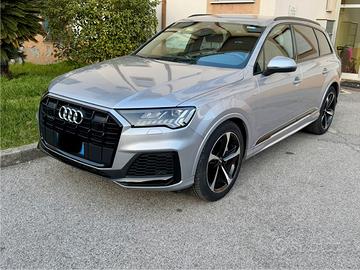 Audi Q7 Quattro 3.0 7 posti Sline