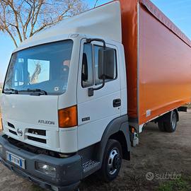 Nissan Atleon 35.13 centinato patente B – 2005