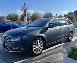 VOLKSWAGEN Passat Var. 2.0 TDI Highline BlueM.Tech