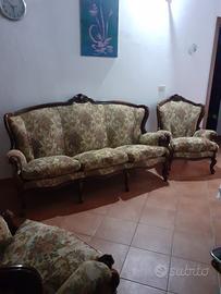 Salottino divano piu due poltrone
