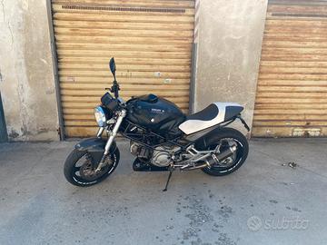 Monster 600