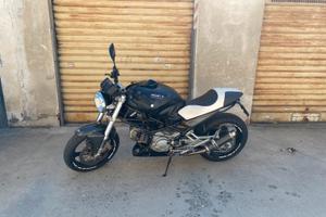 Monster 600