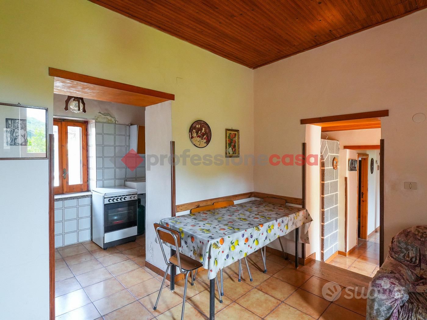 Casa – Roccadaspide, Fonte - Vista 3