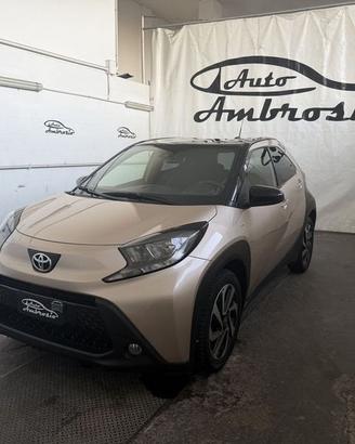 Toyota Aygo X 1.0 Lounge Air 72cv TUA DA 169,...
