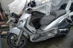 Ricambi Piaggio Beverly 400ie 2006