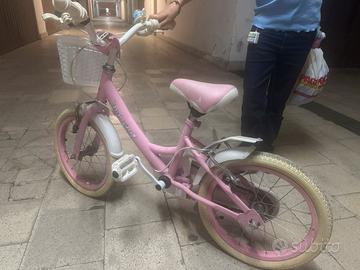 Bicicletta usata 2 volte per bambina