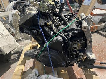 MOTORE KAWASAKI Z500