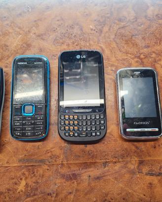 Lotto 5 Telefoni vintage
