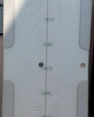 Porta pieghevole nuova