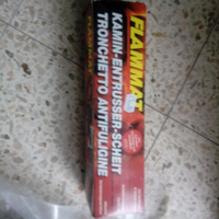 Pellet e ceppo pulisci stufa