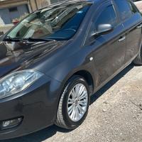 Fiat bravo 1.6 multjet 120cv Dynamic 2011