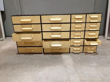 Cassettiera per minuterie