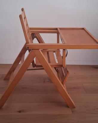 seggiolone in legno