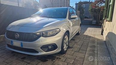 Fiat Tipo 1.4 benzina 
