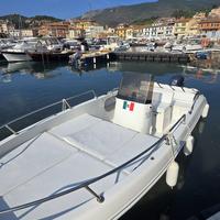 Barca 5,60 mt 40/60 cv