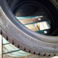 205/45/17 Goodyear 4st nuove