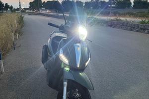 Piaggio Beverly 350 - 2021