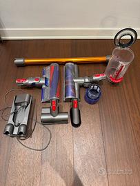 ACCESSORI DYSON V10 CYCLONE Usati