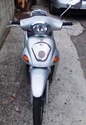 Ricambi usati kymco people 150/125 2000